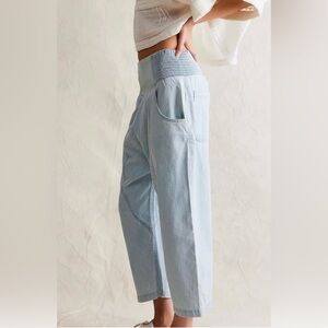 We The Free People Lunan Crop Harem Pull On Pants Medium Denim Wide Leg Boho